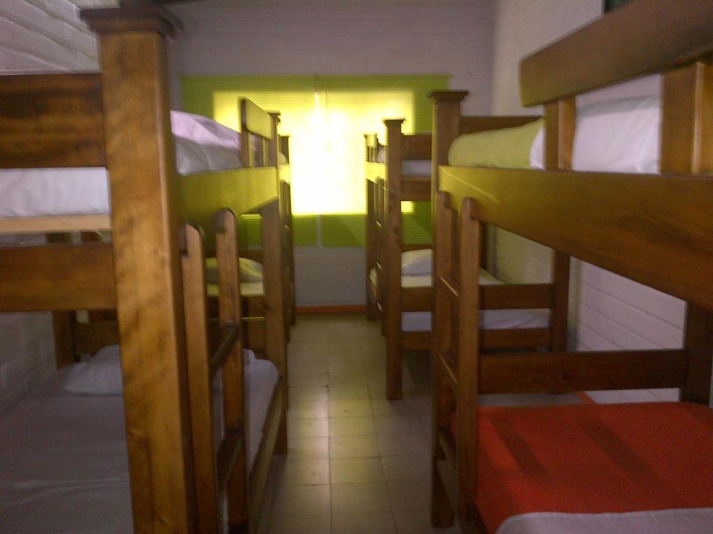 Spring City Hostel Medellín Zimmer foto