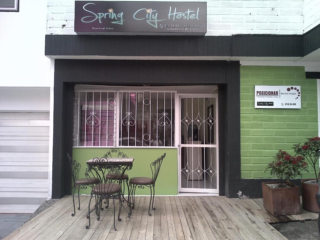 Spring City Hostel Medellín Exterior foto
