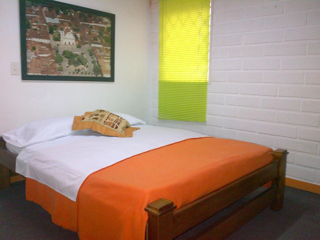 Spring City Hostel Medellín Zimmer foto
